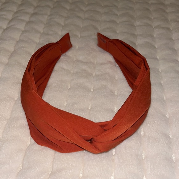 Diadem 🌙 - Picture 2 of 3